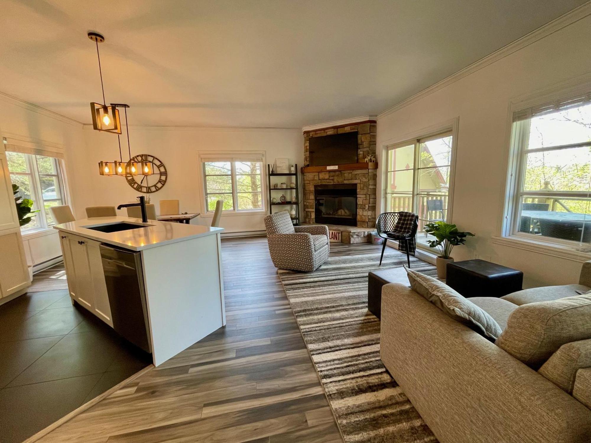 Le Plateau East By Tremblant Vacations Apartment Mont-Tremblant Exterior foto